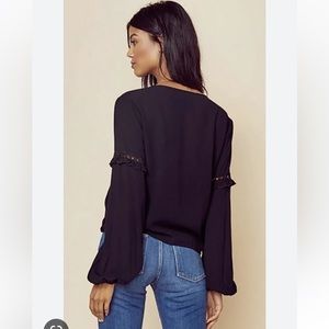 Blue Life XS White Blouse NEVER WORN